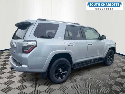 Used 2024 Toyota 4Runner SR5 RWD image 4