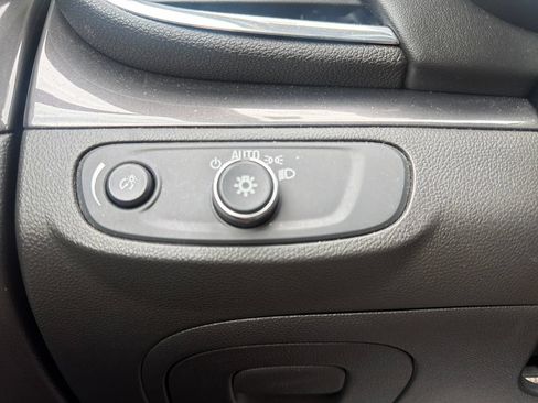 Used 2019 Buick Encore Preferred AWD/4WD image 20