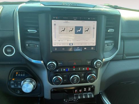 Used 2022 RAM 1500 Laramie AWD/4WD image 25