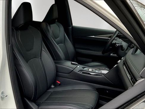 Used 2023 INFINITI QX60 Luxe w/ Performance Audio Package image 30