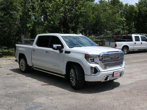 Used 2020 GMC Sierra 1500 Denali w/ Denali Ultimate Package AWD/4WD image 7