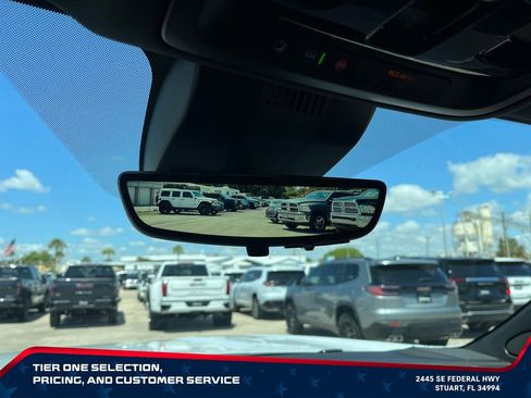 New 2026 GMC Yukon XL Denali Ultimate AWD/4WD image 34
