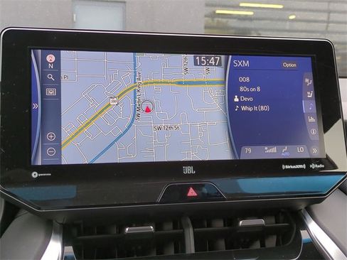 Used 2022 Toyota Venza Limited w/ Advanced Technology Package image 21