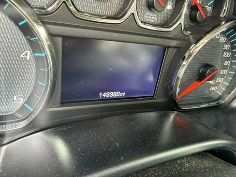 Used 2017 Chevrolet Silverado 2500 LT w/ Midnight Edition AWD/4WD image 6