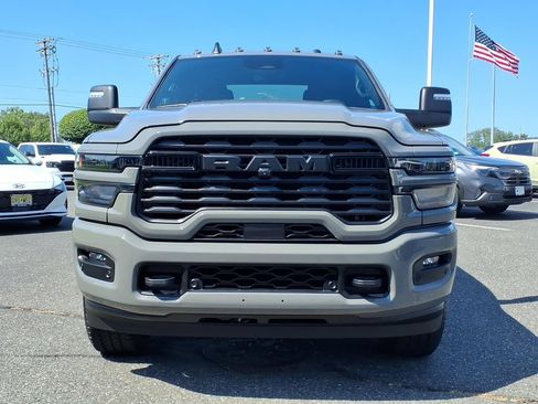 Certified 2026 RAM 3500 Big Horn AWD/4WD image 2