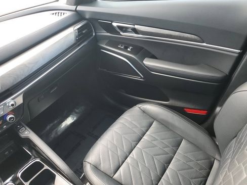 Used 2025 Kia Telluride SX Prestige X-Pro image 9