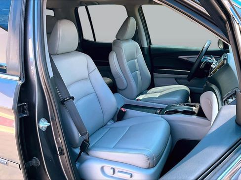 Used 2022 Honda Ridgeline RTL image 9
