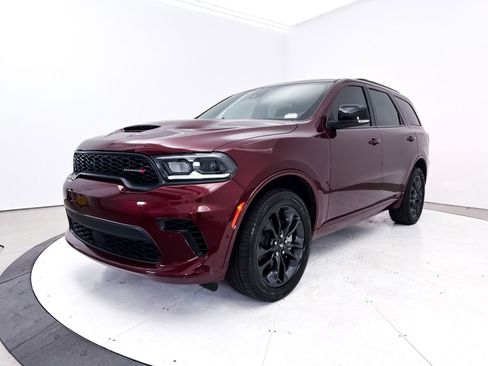 Used 2025 Dodge Durango GT image 17