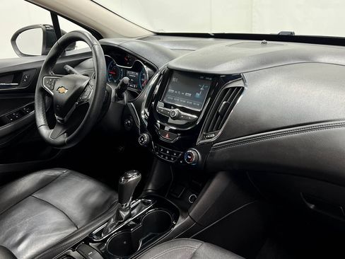 Used 2016 Chevrolet Cruze Premier FWD image 20