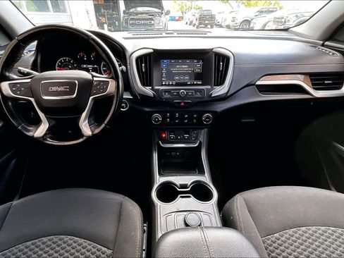 Used 2018 GMC Terrain SLE image 16