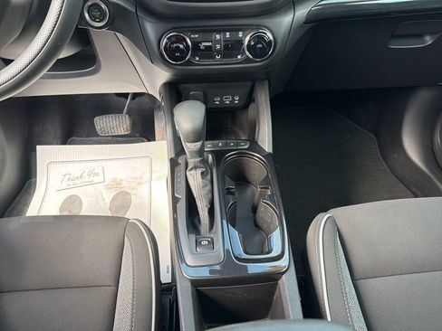 Used 2021 Chevrolet TrailBlazer LT w/ Convenience Package image 17