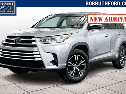 Used 2019 Toyota Highlander LE