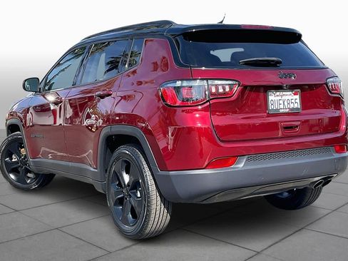 Used 2021 Jeep Compass Latitude image 10