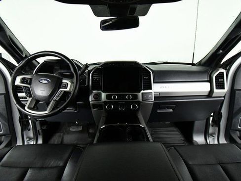 Used 2022 Ford F250 Lariat image 18