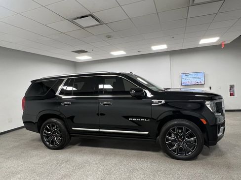Used 2024 GMC Yukon Denali image 15