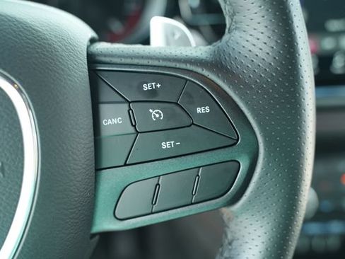 Used 2025 Dodge Durango GT AWD/4WD image 32