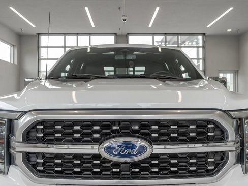 Used 2022 Ford F150 Platinum w/ Equipment Group 701A High AWD/4WD image 23