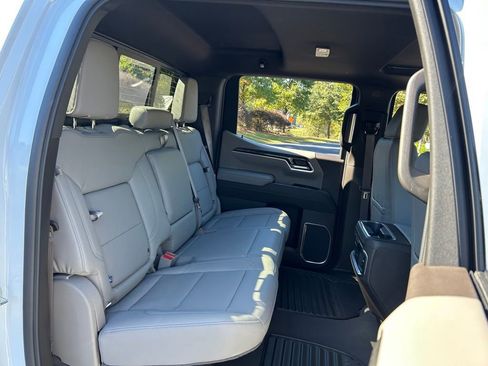 New 2026 Chevrolet Silverado 1500 LTZ w/ Z71 Off-Road Package image 46