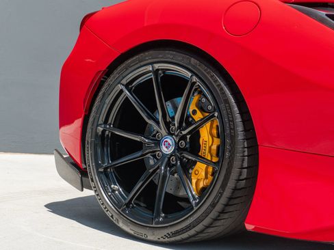 Used 2019 Ferrari 488 Pista Coupe RWD image 35