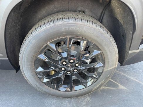 New 2026 Chevrolet Traverse LT w/ Midnight/Sport Edition image 31