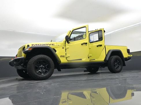 Used 2023 Jeep Gladiator Mojave AWD/4WD image 75