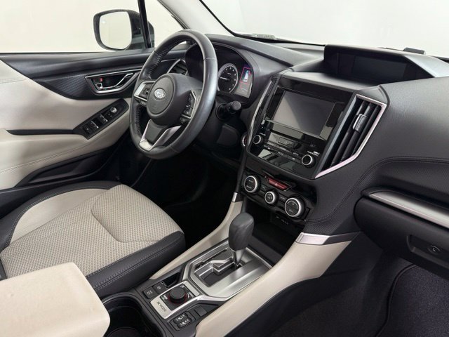 Used 2019 Subaru Forester Premium AWD/4WD image 17