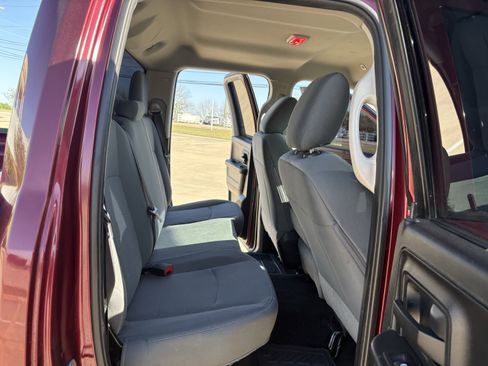 Used 2017 RAM 1500 Express image 15