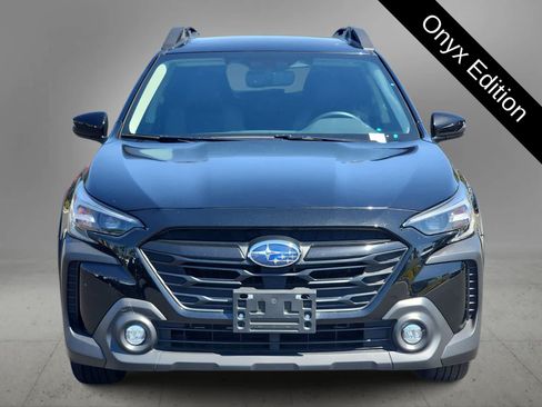 Used 2024 Subaru Outback Onyx Edition AWD/4WD image 3