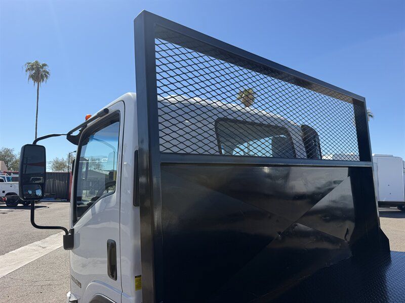 Used 2025 Isuzu NPR RWD image 11