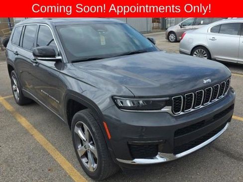 Used 2022 Jeep Grand Cherokee L Limited AWD/4WD image 1