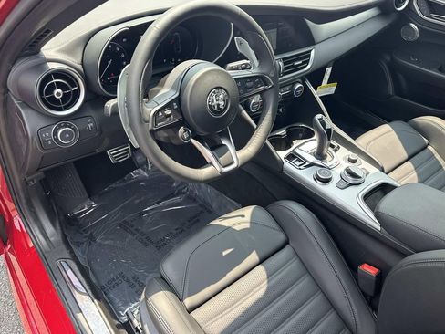 New 2026 Alfa Romeo Giulia AWD image 2