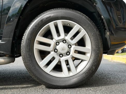 Used 2010 Toyota 4Runner Limited AWD/4WD image 16