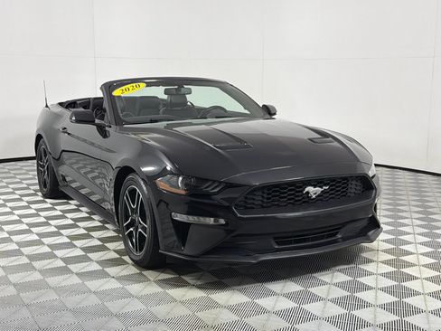 Used 2020 Ford Mustang Premium RWD image 3