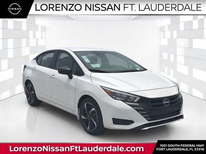 New 2025 Nissan Versa SR w/ Trunk Package