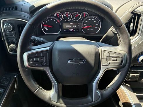 Used 2021 Chevrolet Silverado 1500 RST AWD/4WD image 16