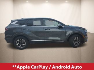 Used 2024 Kia Sportage LX video 3