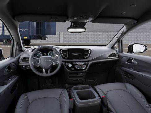 New 2026 Chrysler Pacifica Select image 17