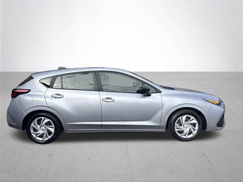 Used 2025 Subaru Impreza 2.0i AWD/4WD image 5