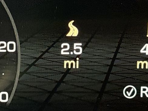 New 2026 GMC Sierra 1500 SLT w/ SLT Premium Package image 12