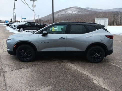 New 2026 Chevrolet Blazer LT w/ Midnight/Sport Edition image 4