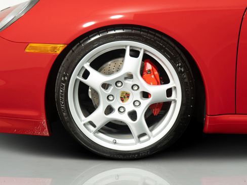 Used 2006 Porsche 911 Carrera S RWD image 16