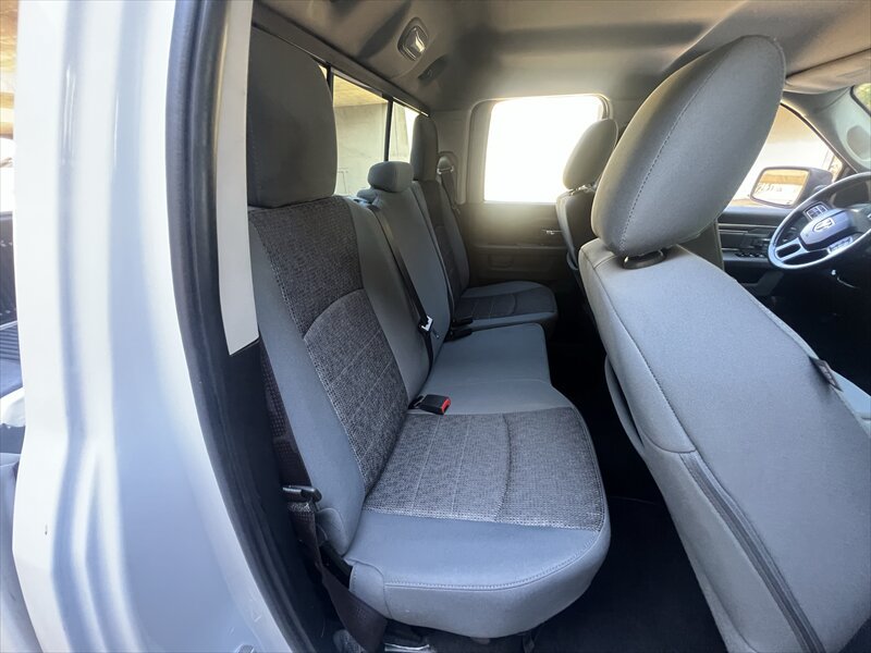 Used 2016 RAM 1500 Big Horn RWD image 23
