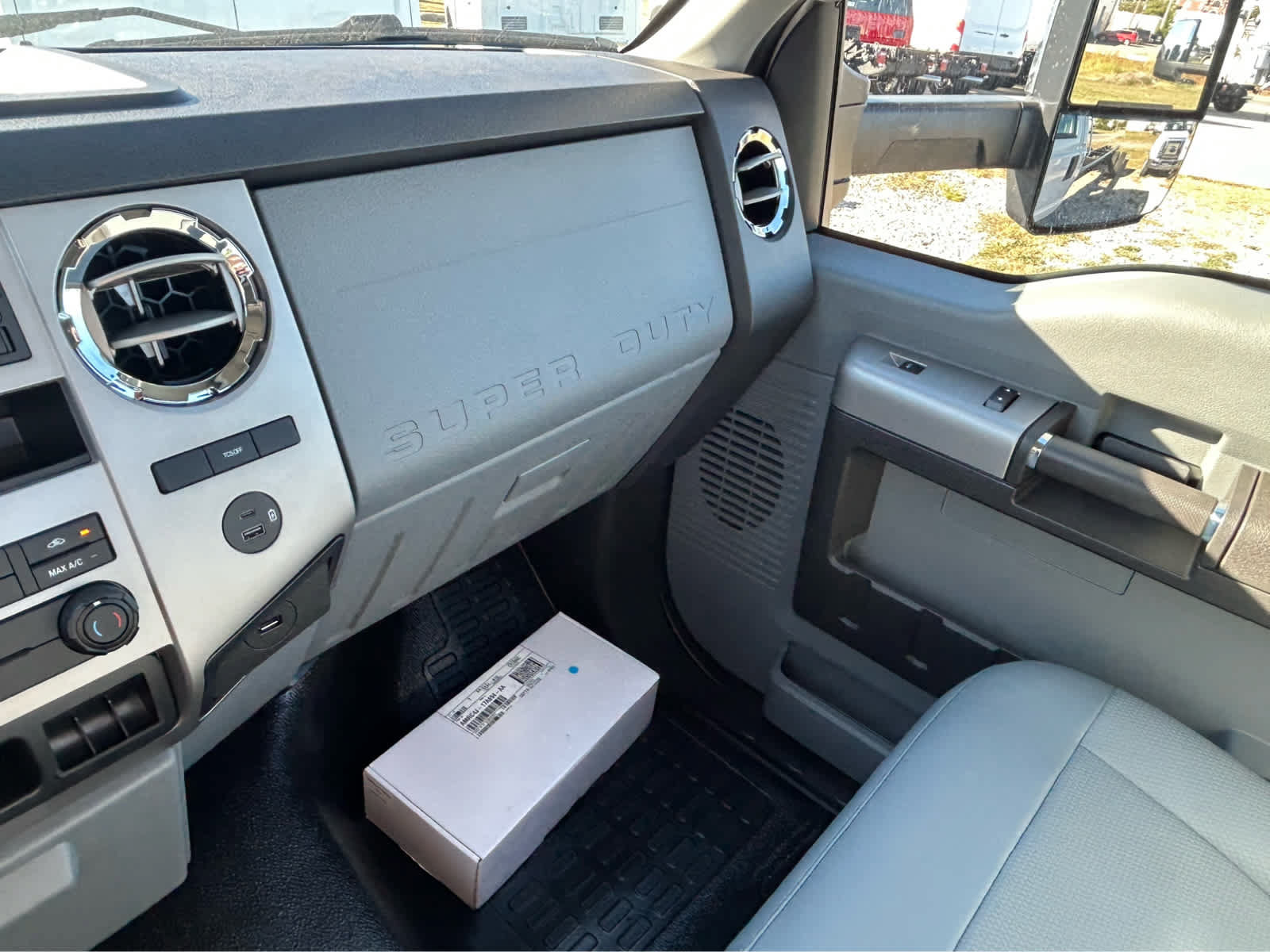 New 2027 Ford F650 2WD Regular Cab Super Duty image 20