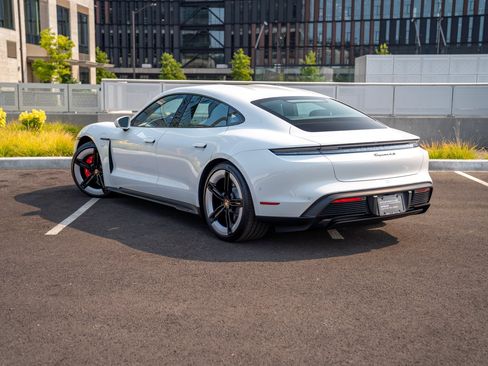 Certified 2025 Porsche Taycan 4S AWD/4WD image 3