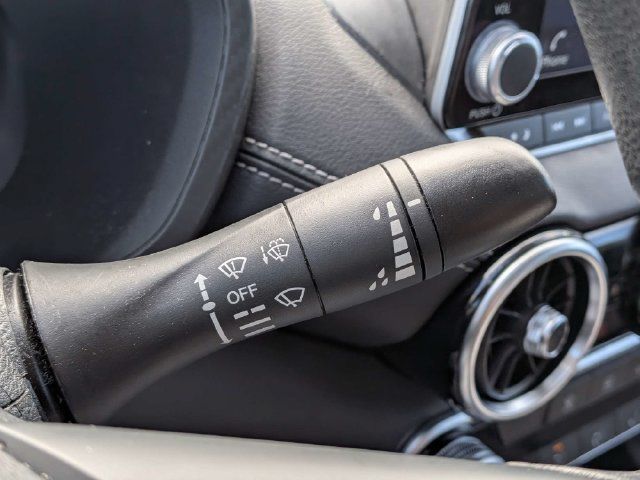 Used 2024 Nissan Sentra SV FWD image 23
