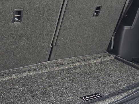 New 2026 Volkswagen Atlas SE image 10