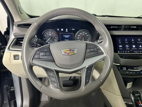Certified 2023 Cadillac XT5 Premium Luxury w/ Technology Package AWD/4WD image 13