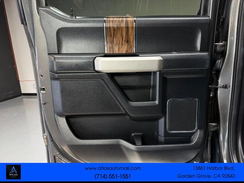 Used 2018 Ford F150 Lariat w/ Equipment Group 502A Luxury RWD image 14