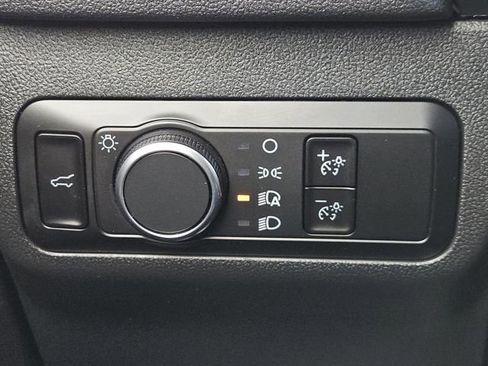 Used 2022 Ford Escape SE w/ Convenience Package image 19