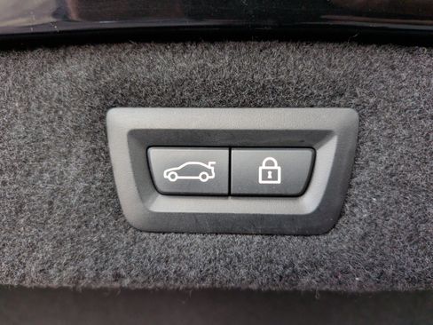 Used 2022 BMW M850i Gran Coupe xDrive w/ M Carbon Exterior Package image 41